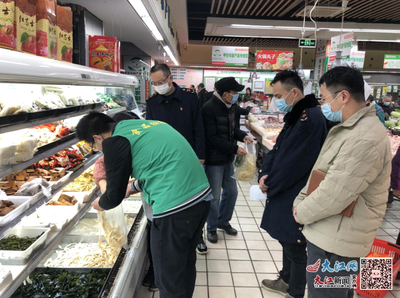 西湖區(qū)南浦街道綜合執(zhí)法隊開展食品安全抽檢行動，聚焦散裝及預(yù)包裝食品銷售環(huán)節(jié)